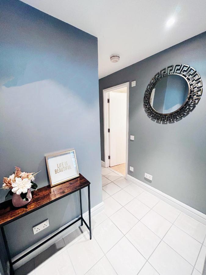 Amazing Flat Near South Kensington - 2 To 3 Bedrooms Londra Exterior foto
