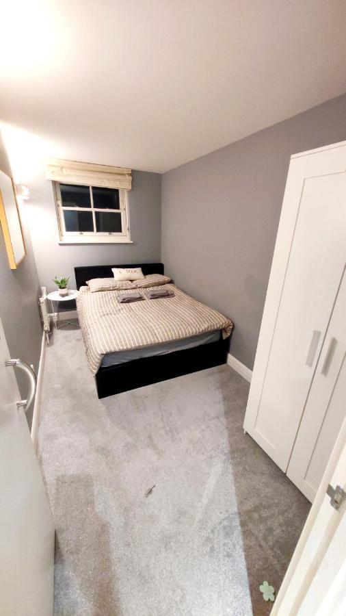 Amazing Flat Near South Kensington - 2 To 3 Bedrooms Londra Exterior foto